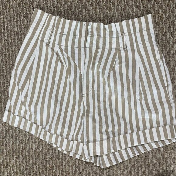 Bundle of 3 Paper Bag Shorts - Picture 2 of 13